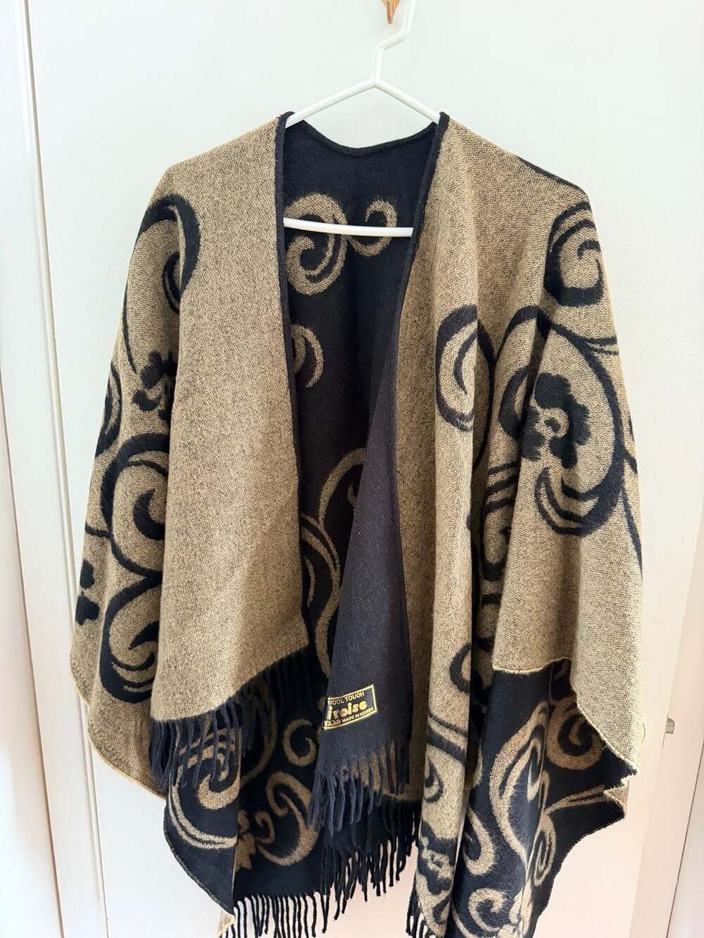 Wool Touch Reversible Shawl Open Front Tassel Poncho Cape Black Beige